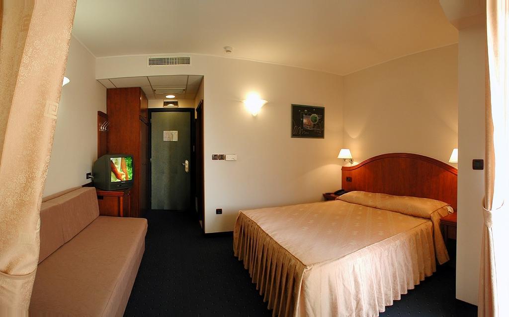 Hotel Villa Marija Tučepi Zewnętrze zdjęcie